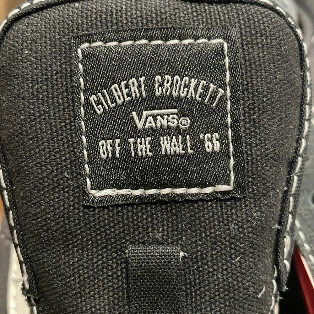 Gilbert Crockett Vans - Picture 8 of 8